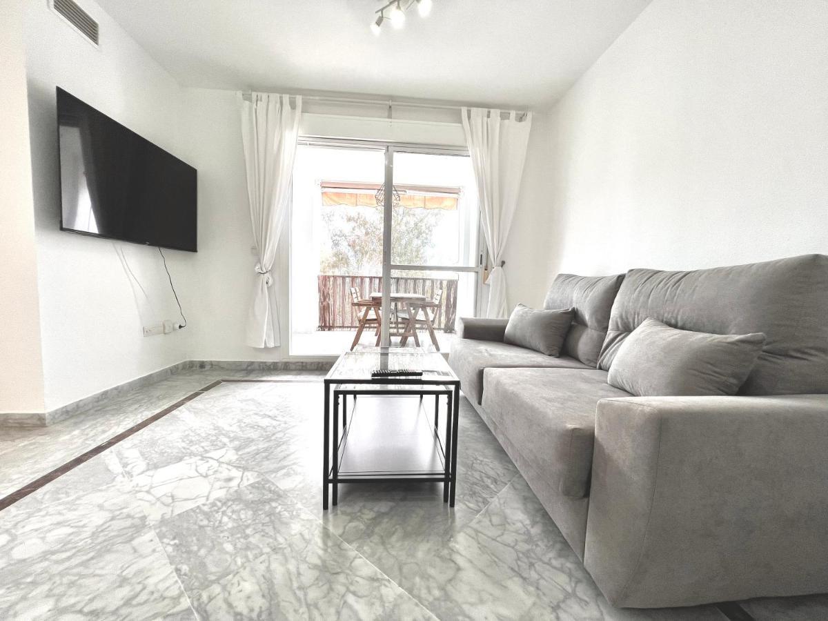 Apartment Albatros In Puerto Banus 150 Meters From The Beach 马尔韦利亚 外观 照片