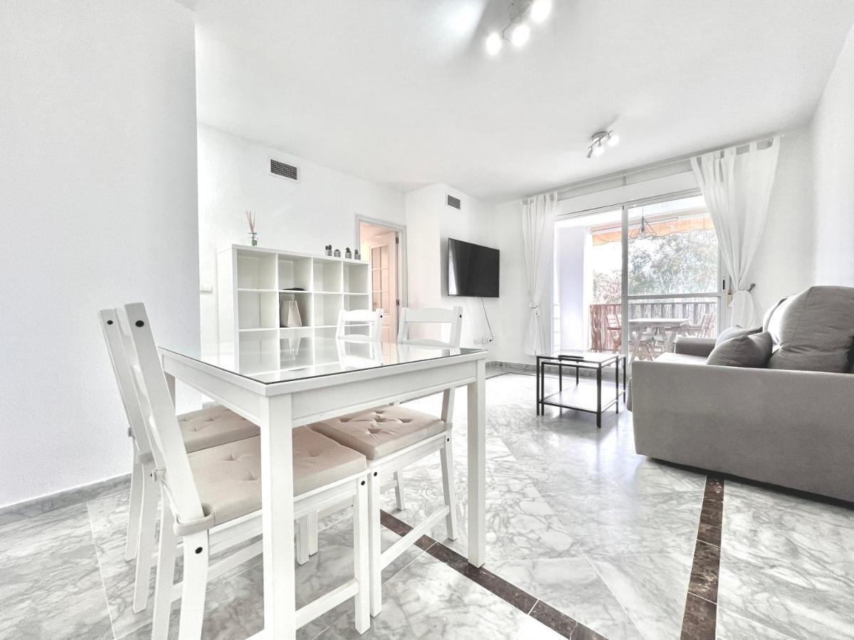 Apartment Albatros In Puerto Banus 150 Meters From The Beach 马尔韦利亚 外观 照片