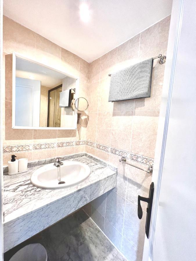 Apartment Albatros In Puerto Banus 150 Meters From The Beach 马尔韦利亚 外观 照片